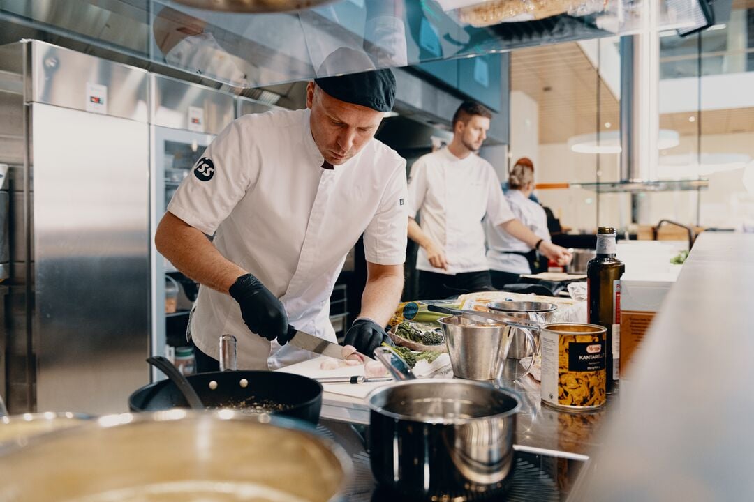 Web_Desktop-FI_2020_Food Services_10