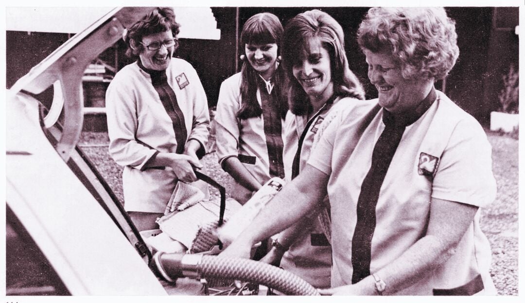 Web_Desktop-Historical_Pictures_1973-1983_0020