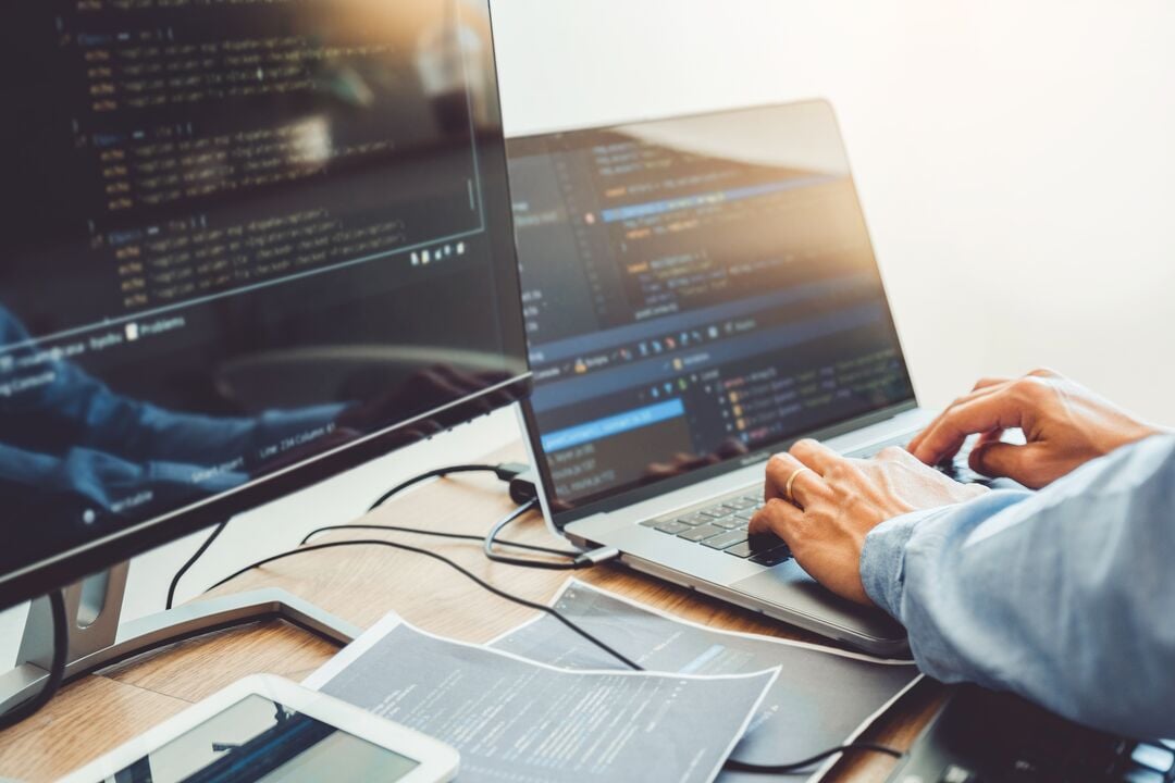 Web_Desktop-AdobeStock_314836246